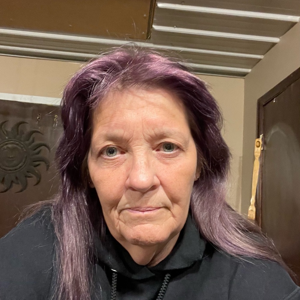 Meet your Posher, Lynda